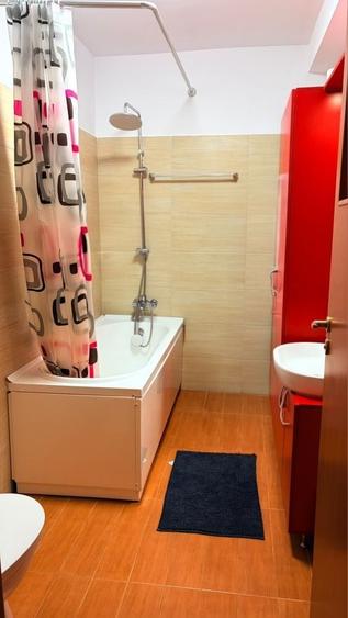 Apartament cu 2 camere semidecomandat în Central