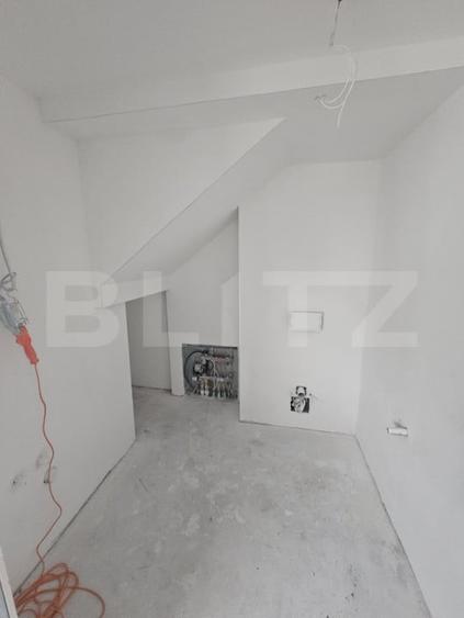 Casa pe parter, 135 mp, 350 mp teren, zona Podari - 11