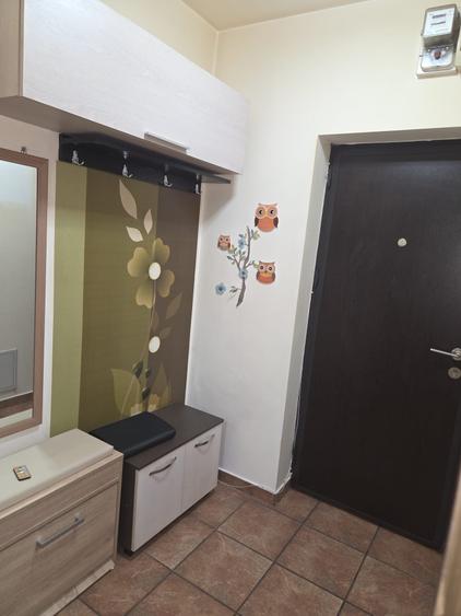 Apartament cu 3 camere decomandat în Politehnica