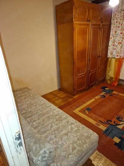Garsonieră decomandată în Soarelui
