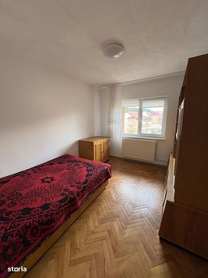 Apartament cu trei camere cartier Racadau - 5