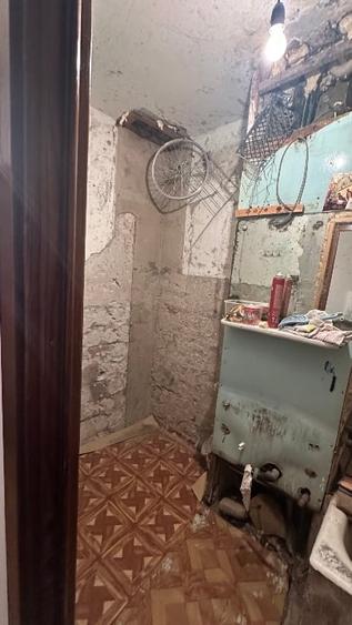 Apartament cu 3 camere nedecomandat în Sud-Est