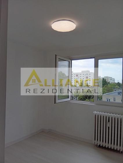 Apartament cu 2 camere decomandat în Brâncoveanu