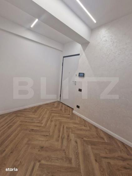 Apartament cu 3 camere decomandat în Volovăț