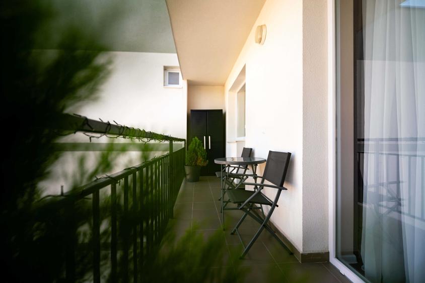 Apartament cu 2 camere semidecomandat în Turnișor