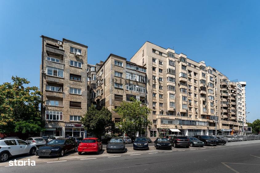 Apartament cu 4 camere în Decebal