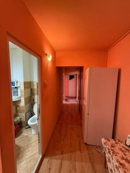 Apartament cu 3 camere decomandat, mobilat în Bogdan Vodă