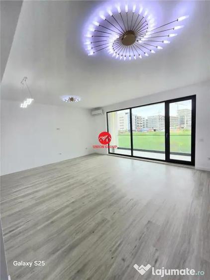 Apartament cu 3 camere decomandat în Mamaia