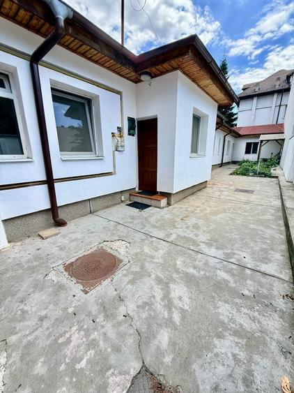 Zona Domenii - Casa renovata cu Curte privata de 100 mp - 1