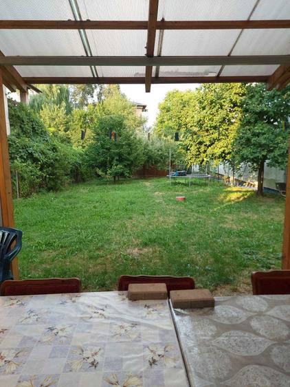 Casă cu 4 camere cu Teren 624 Mp în Central