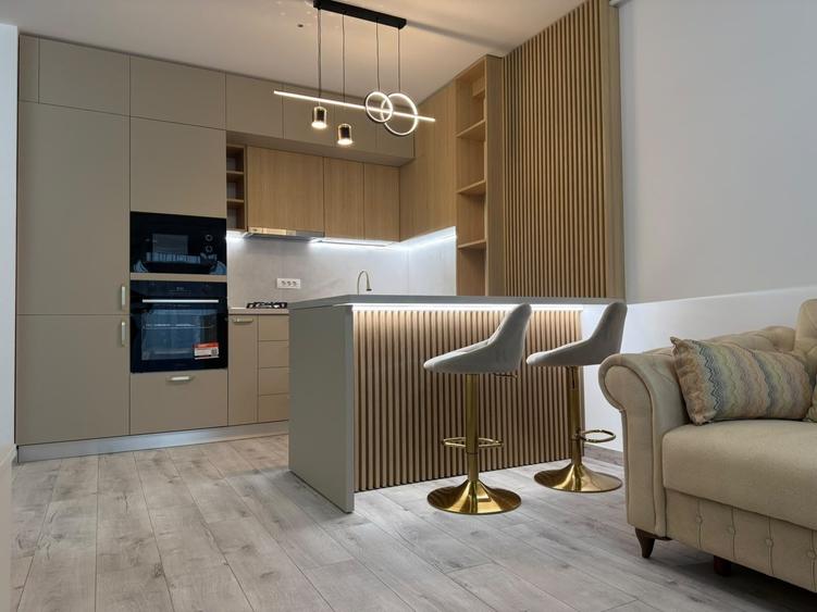Apartament cu 2 camere semidecomandat în Ultracentral