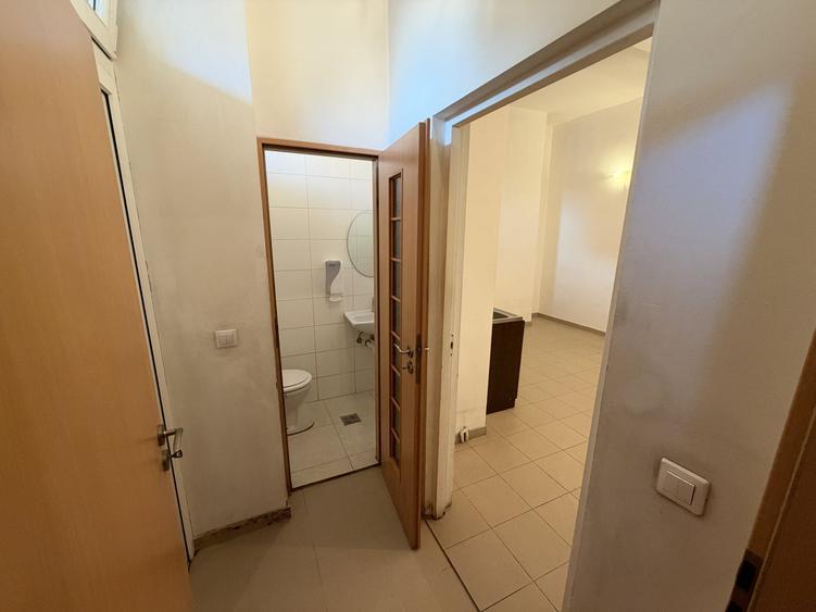 Spațiu comercial, de 89 mp, în Cetate