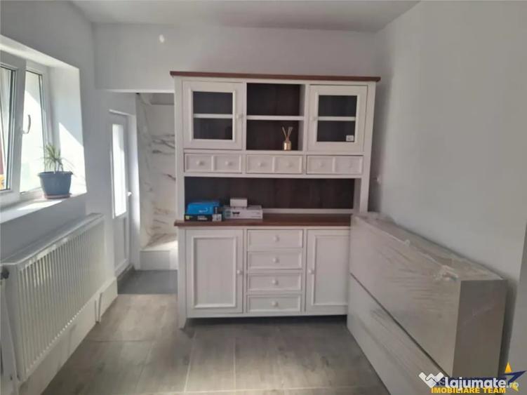 Casă cu 4 camere cu Teren 500 Mp în Central