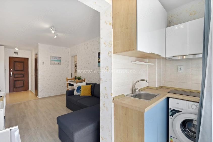 Apartament cu 2 camere semidecomandat în Sud