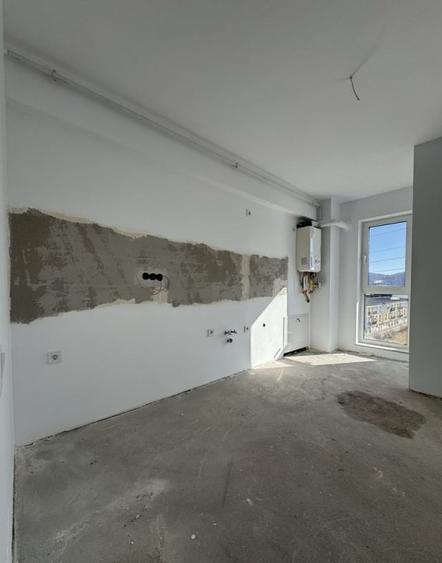 Apartament cu 2 camere semidecomandat în Florești — fotografia 3