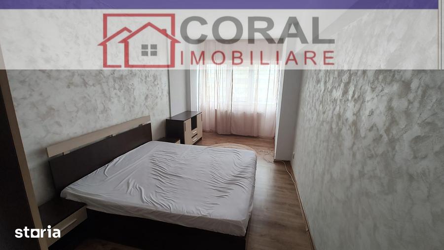 Apartament cu 3 camere în Decebal