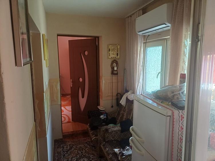 Casă cu 4 camere în Rasa