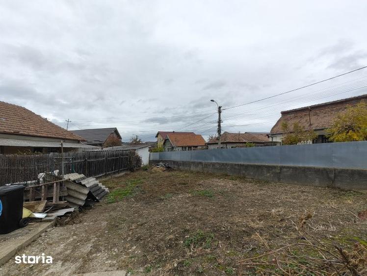 Casă cu 3 camere cu Teren 360 Mp în Someșeni