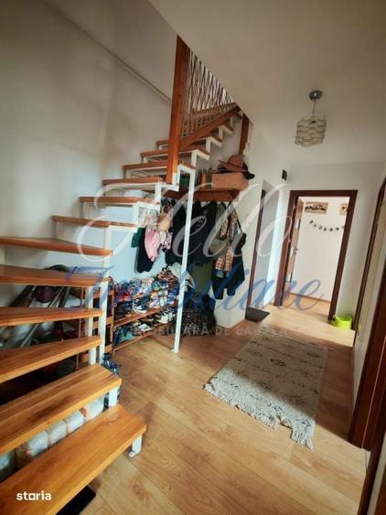 Apartament cu 4 camere decomandat în Baciu