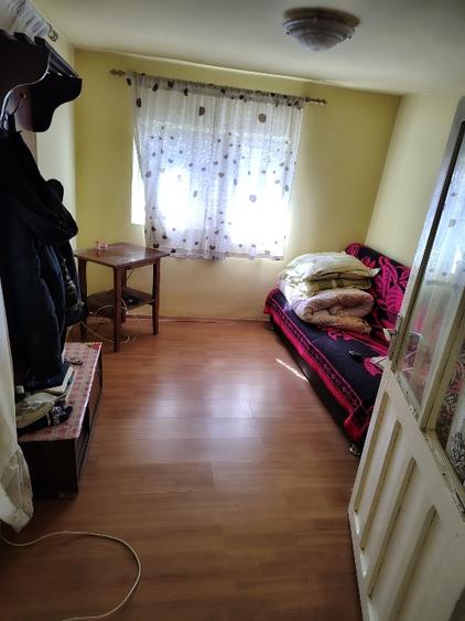 Casă individuală cu 3 camere cu Teren 1200 Mp în Garoafa