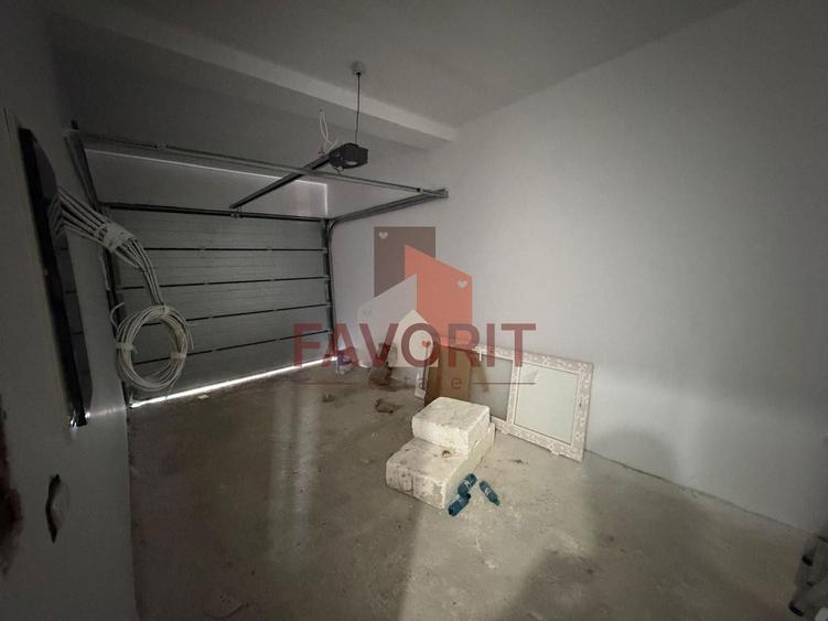 Duplex cu 5 camere cu Canalizare în Becicherecu Mic