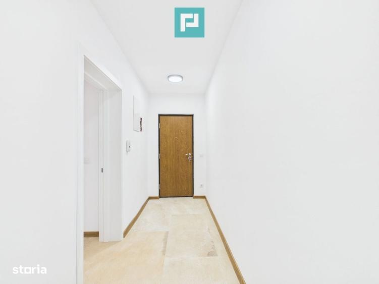 Apartament cu 4 camere semidecomandat în Nădab