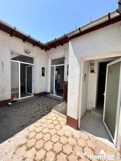 Casă cu 3 camere cu Teren 165 Mp în Tomis I