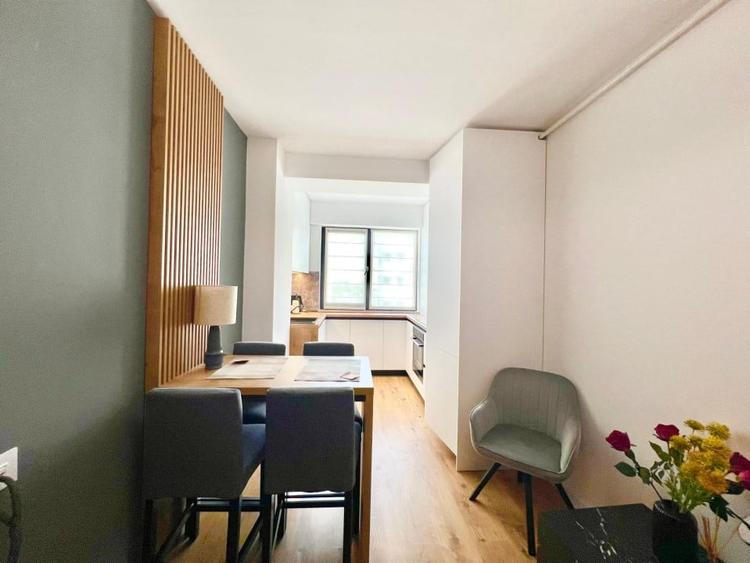 Apartament cu 2 camere semidecomandat, mobilat în Pipera