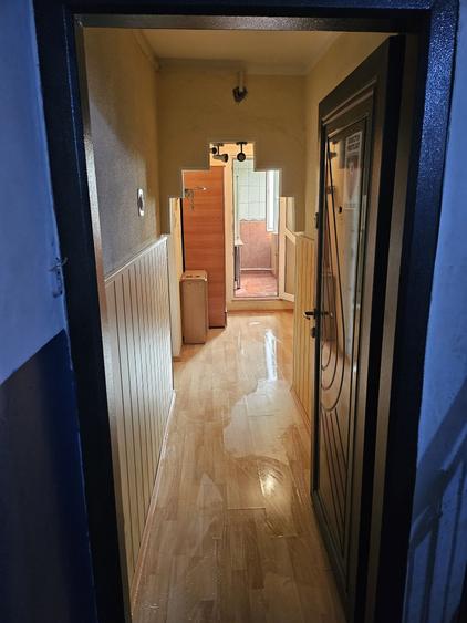 Apartament cu 2 camere semidecomandat în Micro 38