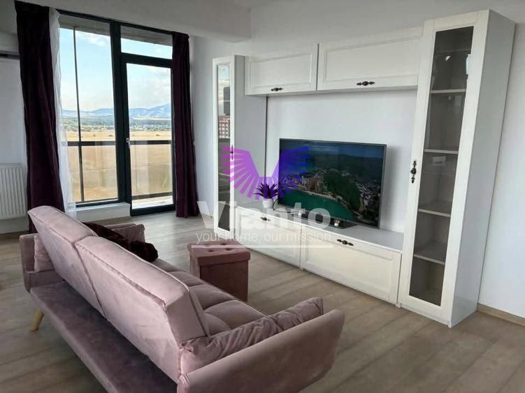 Apartament cu 3 camere semidecomandat, mobilat în Șelimbăr