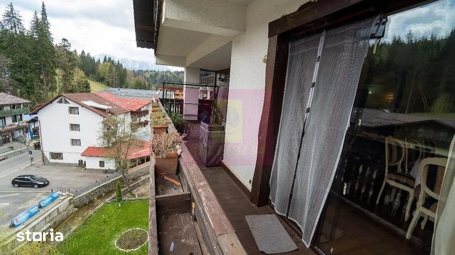 Apartament cu 4 camere decomandat în Clăbucet