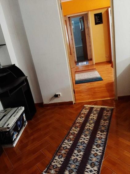 Apartament cu 2 camere semidecomandat, mobilat în Ozana