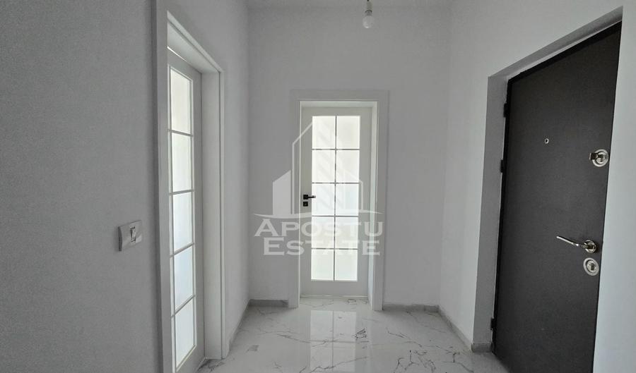 Apartament cu 2 camere decomandat în Giroc