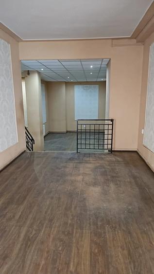 Spațiu comercial, de 230 mp, în Mărăști