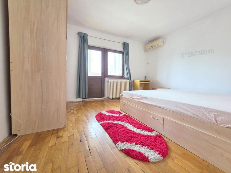 Apartament cu 3 camere decomandat în Centrul Civic