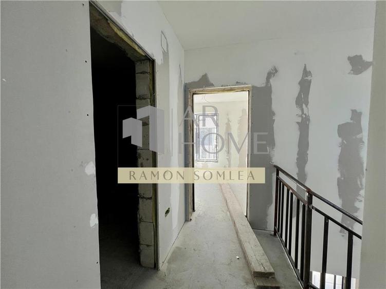 Casă individuală cu 5 camere cu Teren 300 Mp în Blejoi