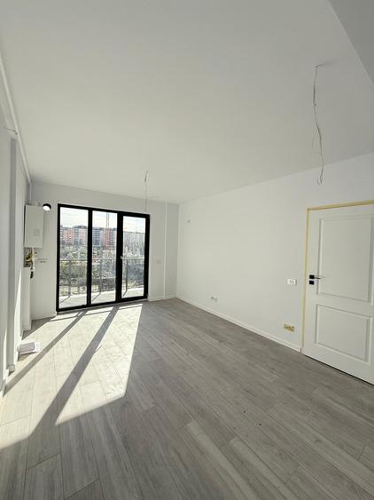 Apartament cu 2 camere semidecomandat în Militari