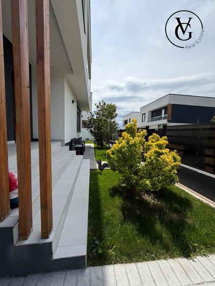 Casă individuală cu 5 camere cu Teren 400 Mp în Corbeanca