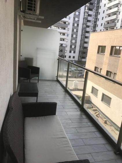 Apartament cu 2 camere semidecomandat, mobilat în Drumul Taberei