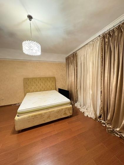 Apartament cu 3 camere decomandat, mobilat în Prelungirea Ghencea