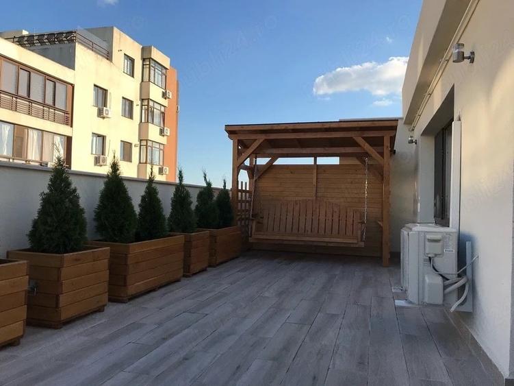 Apartament cu 3 camere semidecomandat, mobilat în Bucureștii Noi