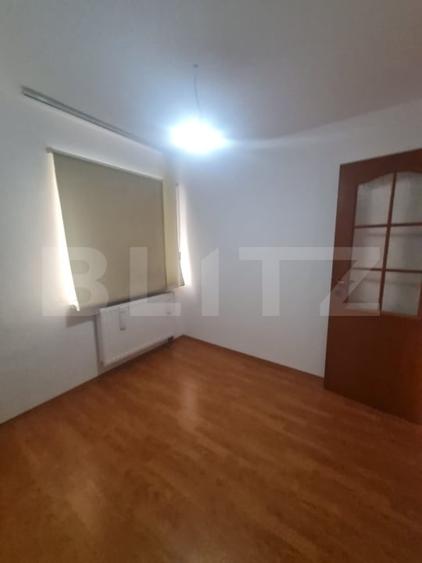 Casă cu 3 camere cu Canalizare în Florești