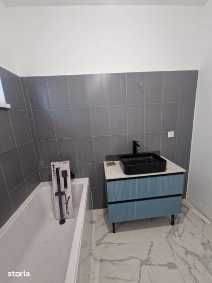 Casă cu 3 camere cu Teren 300 Mp în Cihei