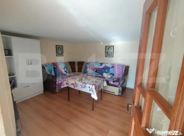 Casă cu 4 camere cu Teren 1100 Mp în Central