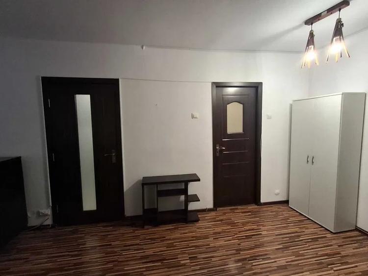 Apartament cu 2 camere decomandat, mobilat în Tineretului