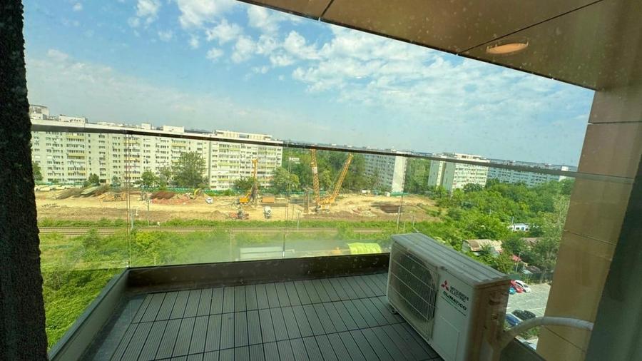 Apartament cu 2 camere semidecomandat, mobilat în P-ta Presei Libere