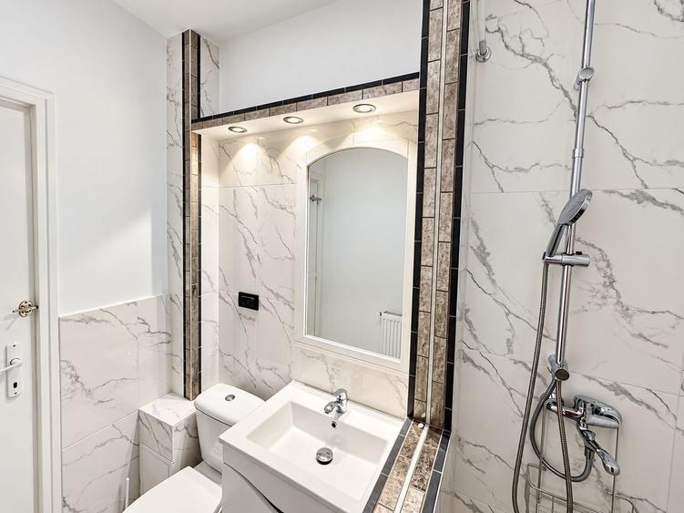 Apartament cu 2 camere decomandat, mobilat în Podgoria