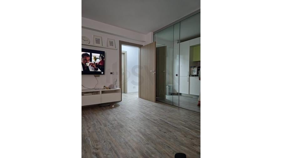 Apartament cu 2 camere decomandat, mobilat în Nerva Traian