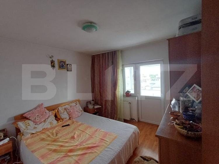 Apartament cu 2 camere decomandat, mobilat în Debarcader