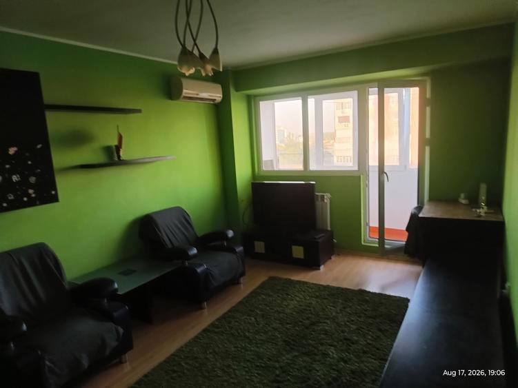 Apartament cu 2 camere decomandat în Faleză